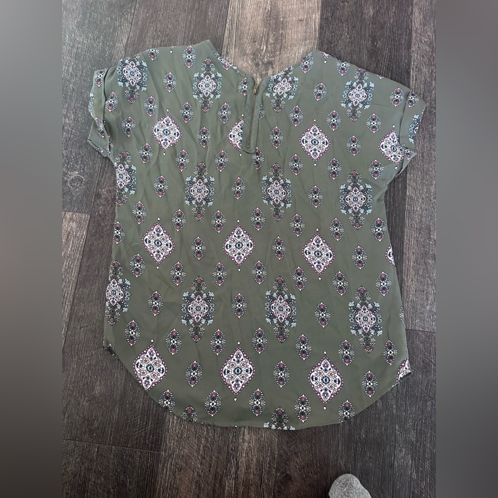 Olive Green Patterned Women's Top - Picture 2 of 3
